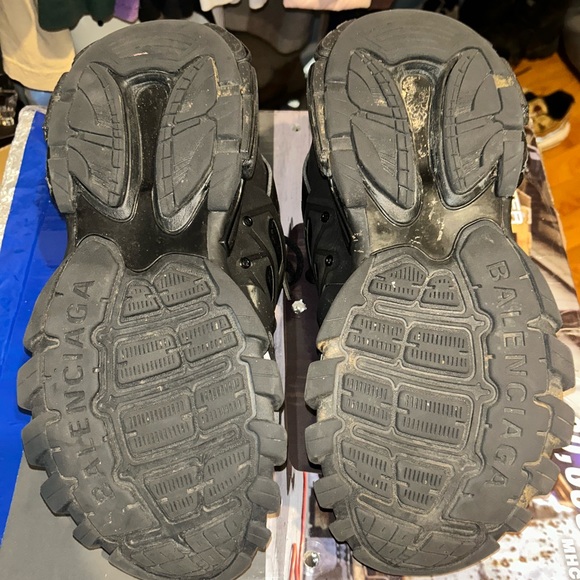Balenciaga Black Trail Sneakers - Picture 12 of 13